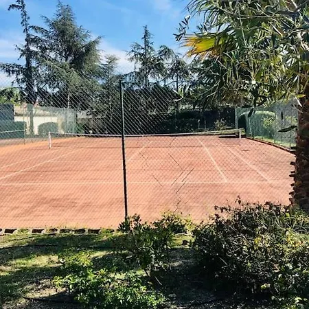 Lägenhet Secured Parc Velusine With Private Parking, Terrace, Pools And Tennis Courts.