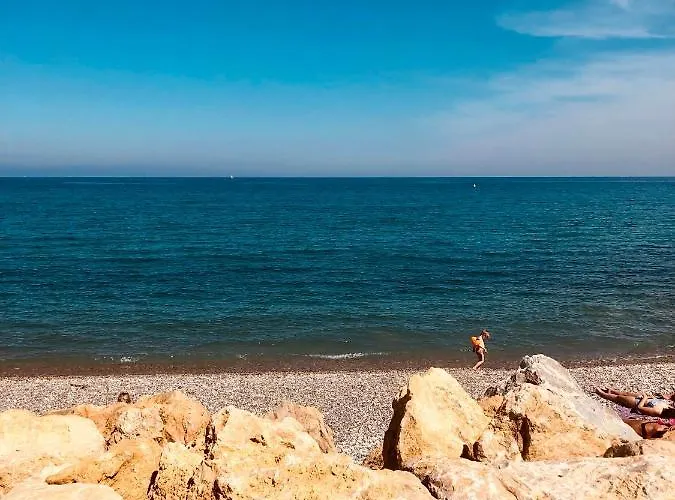 Apartman Secured Parc Velusine With Private Parking, Terrace, Pools And Tennis Courts.