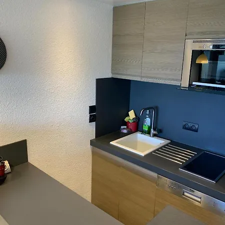 Secured Parc Velusine With Private Parking, Terrace, Pools And Tennis Courts. Апартаменты Антиб