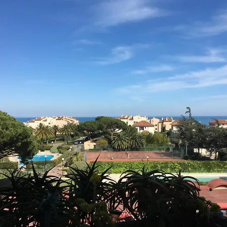 Secured Parc Velusine With Private Parking, Terrace, Pools And Tennis Courts. Апартаменты