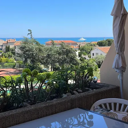 Secured Parc Velusine With Private Parking, Terrace, Pools And Tennis Courts. Антиб