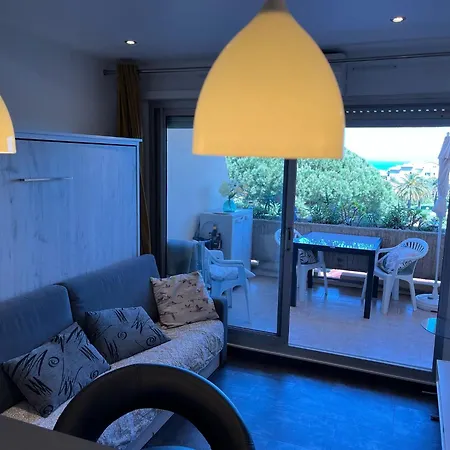 Apartment Secured Parc Velusine With Private Parking, Terrace, Pools And Tennis Courts.